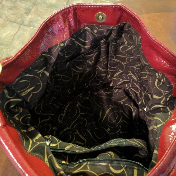 Ladies Handbag - Picture 2 of 3